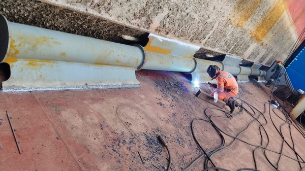 Install MPI Chock Photo