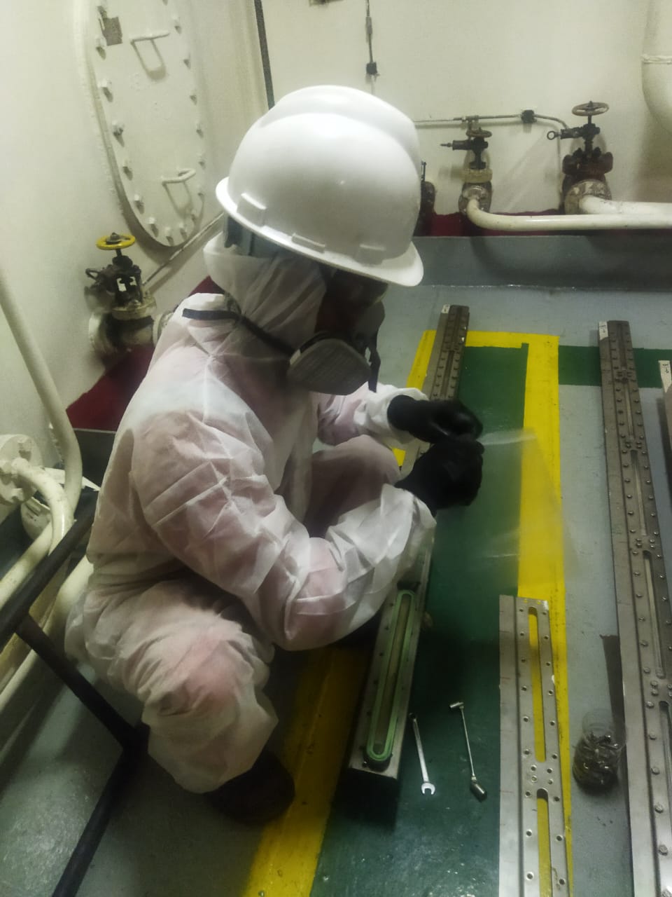 Removal gasket asbestos Photo